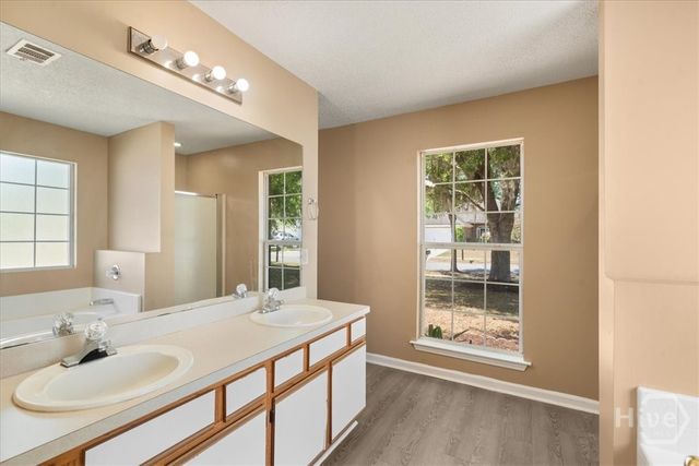 420 Laurel Hill Circle, Richmond Hill, GA 31324