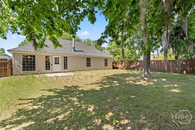 420 Laurel Hill Circle, Richmond Hill, GA 31324