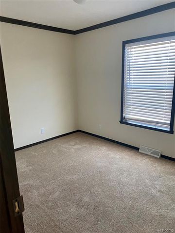 52543 Potomac Court, Chesterfield, MI 48051
