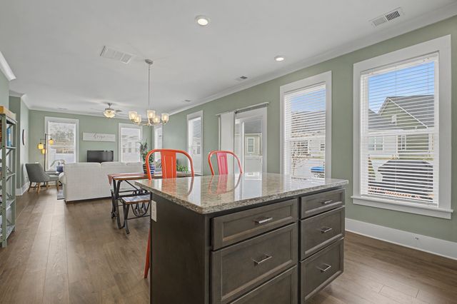 8673 Lawson Dr, Antioch, TN 37013