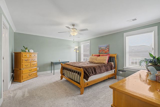 8673 Lawson Dr, Antioch, TN 37013