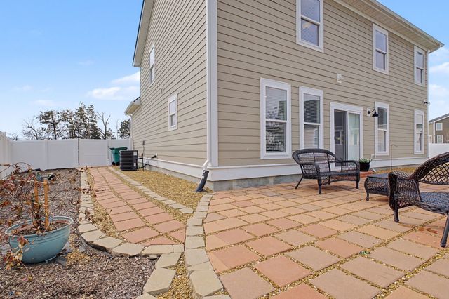 8673 Lawson Dr, Antioch, TN 37013