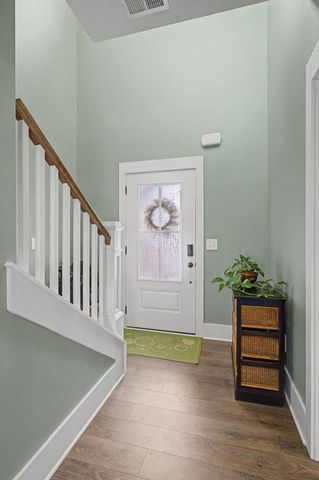 8673 Lawson Dr, Antioch, TN 37013