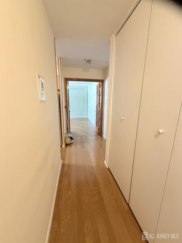123 S Adelaide Avenue S 2D, Highland Park, NJ 08904