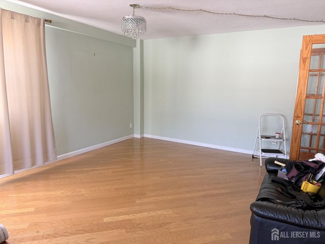 123 S Adelaide Avenue S 2D, Highland Park, NJ 08904