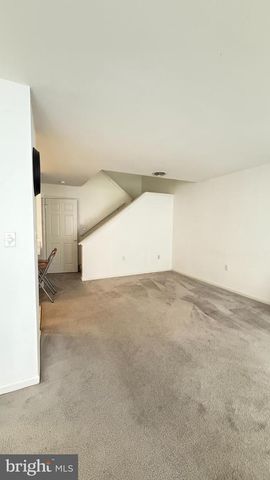 70 COURTYARD DR, Carlisle, PA 17013