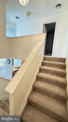 70 COURTYARD DR, Carlisle, PA 17013