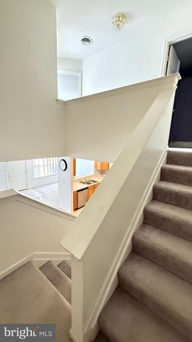 70 COURTYARD DR, Carlisle, PA 17013