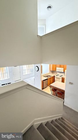 70 COURTYARD DR, Carlisle, PA 17013