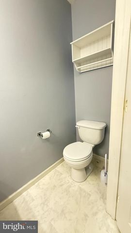 70 COURTYARD DR, Carlisle, PA 17013