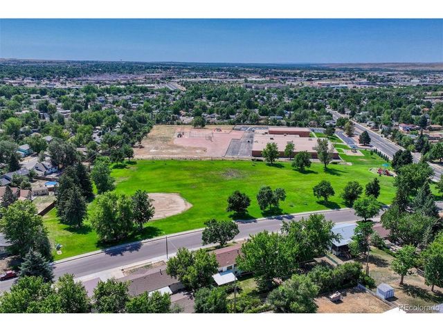 2011 Montezuma Dr, Colorado Springs, CO 80910