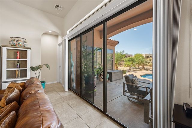 2746 Sidewheel Drive, Bullhead City, AZ 86429