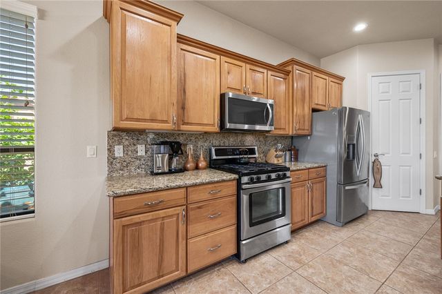 2746 Sidewheel Drive, Bullhead City, AZ 86429