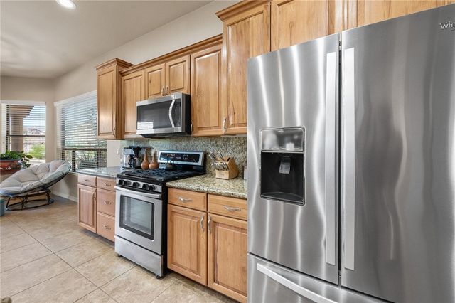 2746 Sidewheel Drive, Bullhead City, AZ 86429