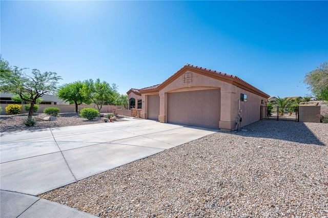2746 Sidewheel Drive, Bullhead City, AZ 86429