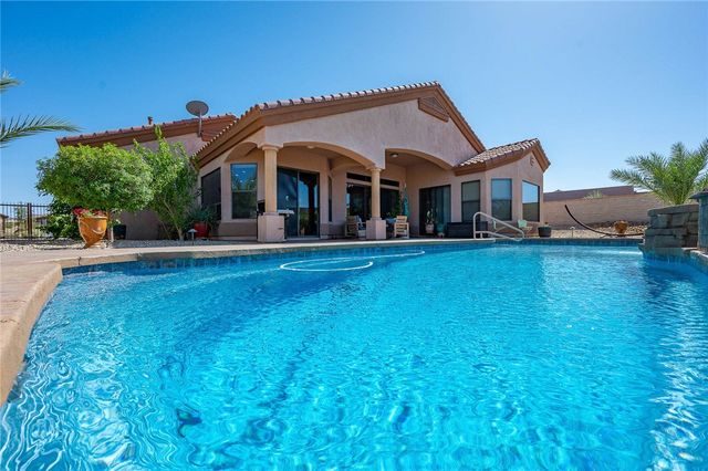 2746 Sidewheel Drive, Bullhead City, AZ 86429