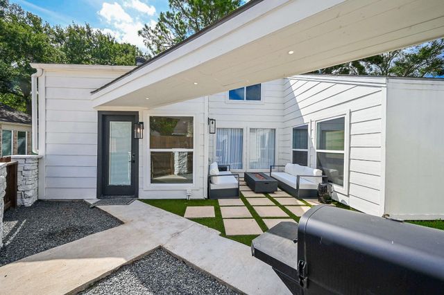 4627 Turf Valley Drive, Houston, TX 77084