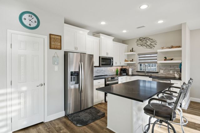 3404 Zanzibar Court, Granbury, TX 76048