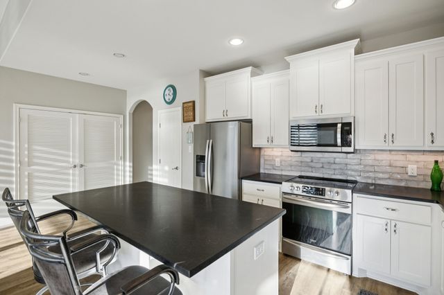 3404 Zanzibar Court, Granbury, TX 76048