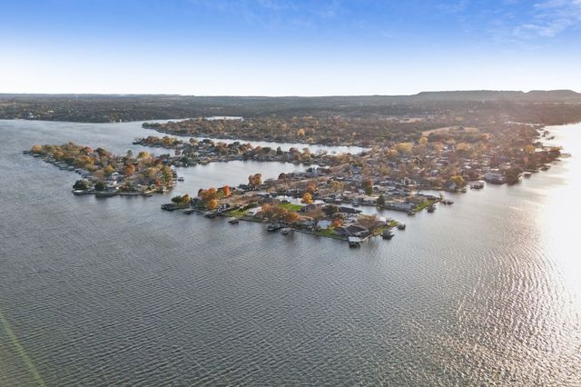 3404 Zanzibar Court, Granbury, TX 76048