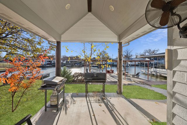 3404 Zanzibar Court, Granbury, TX 76048