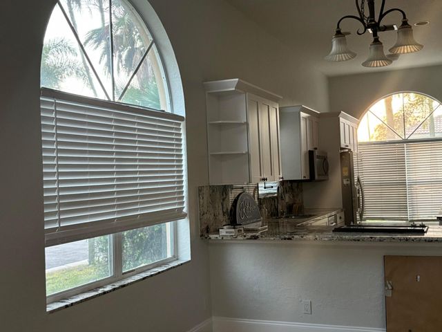 5049 Encinitas Drive, Delray Beach, FL 33484