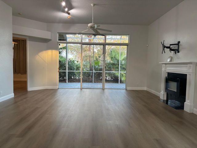 5049 Encinitas Drive, Delray Beach, FL 33484