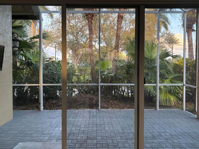 5049 Encinitas Drive, Delray Beach, FL 33484