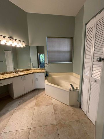 5049 Encinitas Drive, Delray Beach, FL 33484