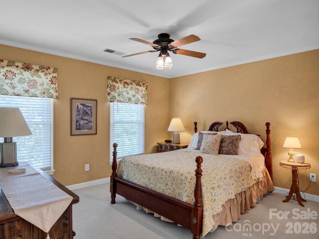 708 Barington Place, Matthews, NC 28105