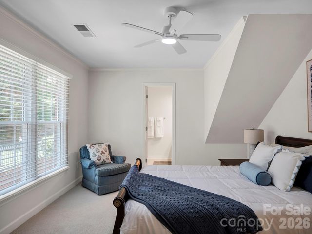 708 Barington Place, Matthews, NC 28105