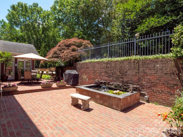 708 Barington Place, Matthews, NC 28105