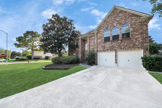 11918 Helene Court, Pinehurst, TX 77362