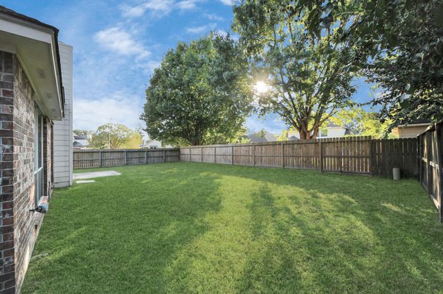 11918 Helene Court, Pinehurst, TX 77362