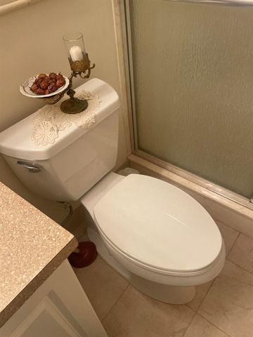 2 Garden Street 106m, Tequesta, FL 33469