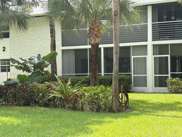 2 Garden Street 106m, Tequesta, FL 33469