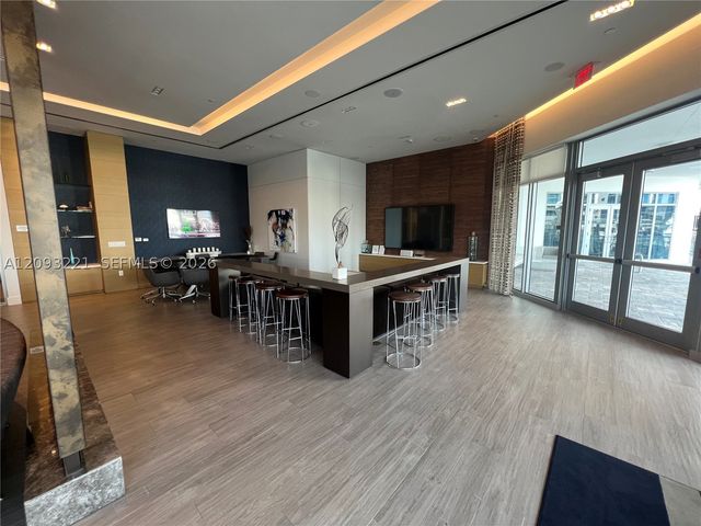 17301 Biscayne Blvd 1707, North Miami Beach, FL 33160