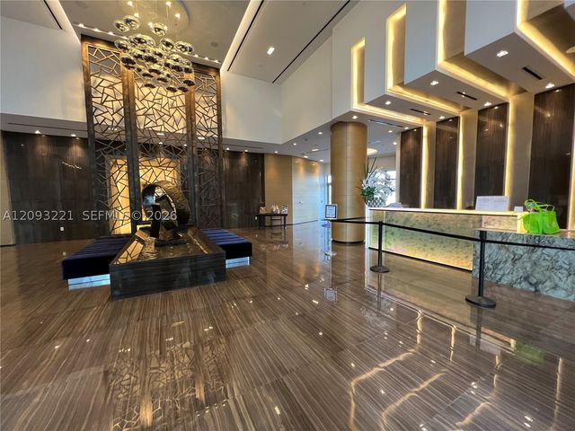 17301 Biscayne Blvd 1707, North Miami Beach, FL 33160