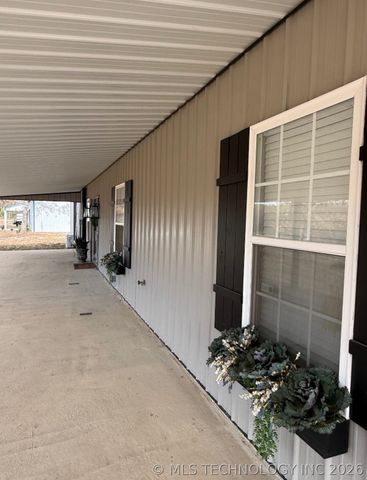 10356 Fig Road, Henryetta, OK 74437