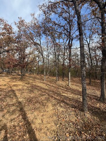 10356 Fig Road, Henryetta, OK 74437