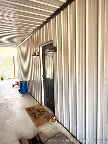 10356 Fig Road, Henryetta, OK 74437