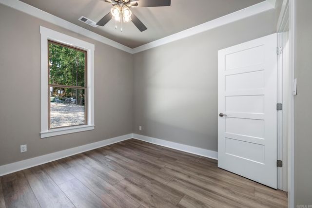 56 Biarritz Way, Hot Springs Village, AR 71909