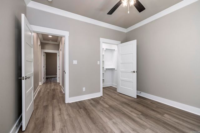 56 Biarritz Way, Hot Springs Village, AR 71909