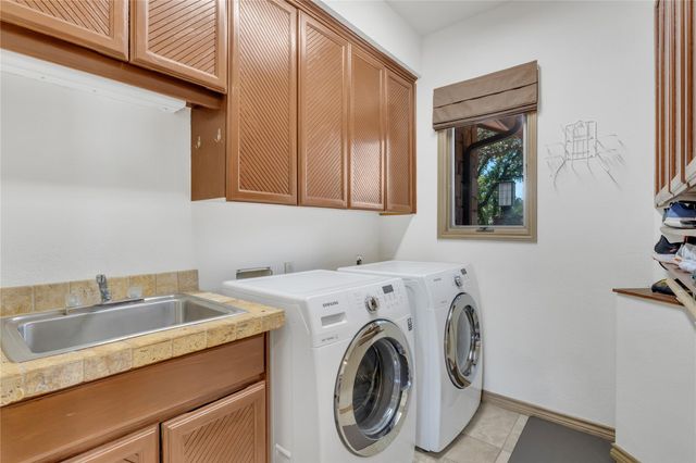 624 Hi Stirrup, Horseshoe Bay, TX 78657