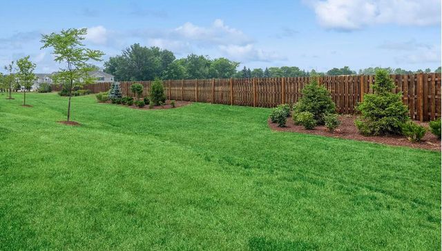 2049 Stuttle Road, Batavia, IL 60510