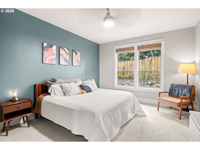 1971 FURLONG Ct, West Linn, OR 97068