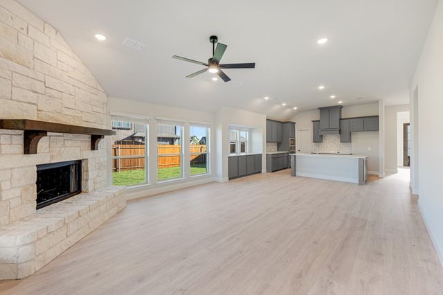 12725 Barretta Drive, Godley, TX 76044