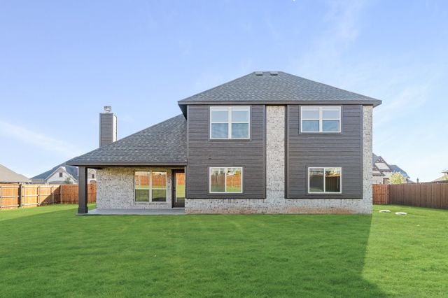 12725 Barretta Drive, Godley, TX 76044