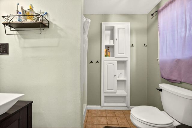 4098 Foots Creek R Fork Road, Gold Hill, OR 97525