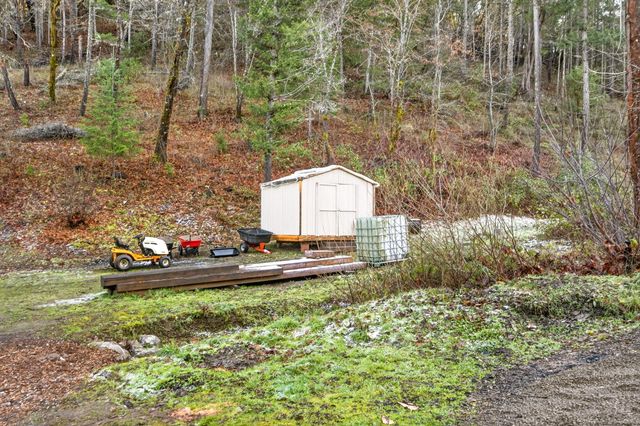 4098 Foots Creek R Fork Road, Gold Hill, OR 97525